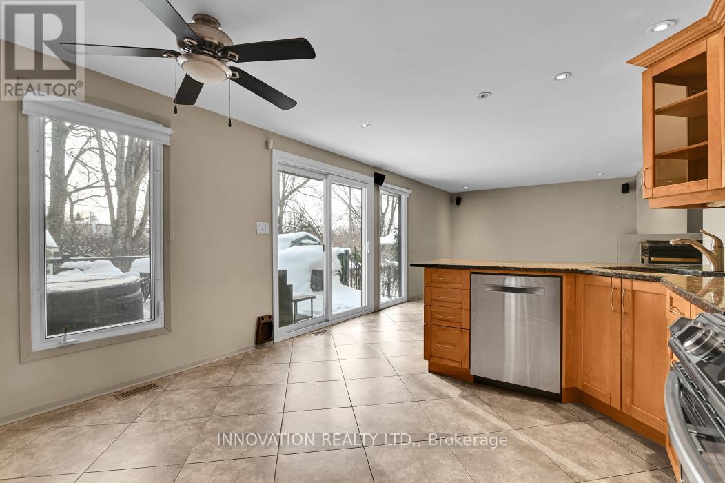 152 Burnetts Grove Circle