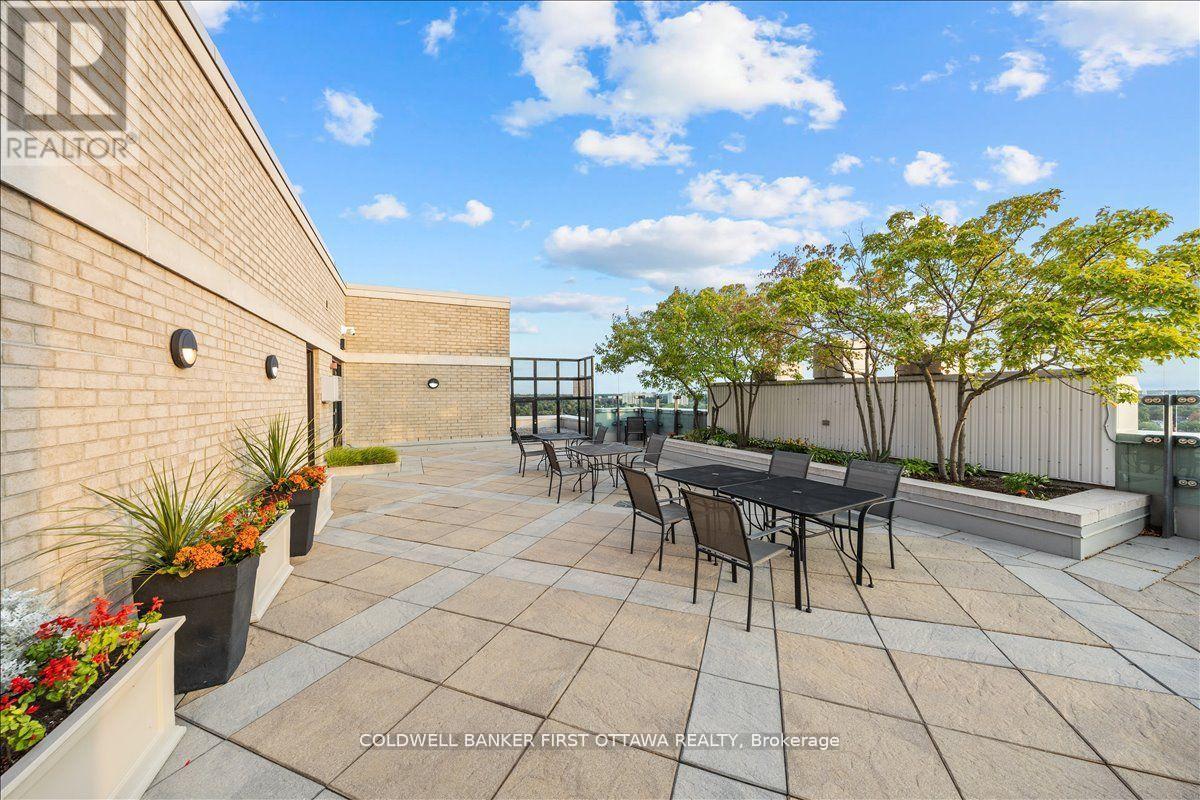 1202 - 75 Cleary Avenue