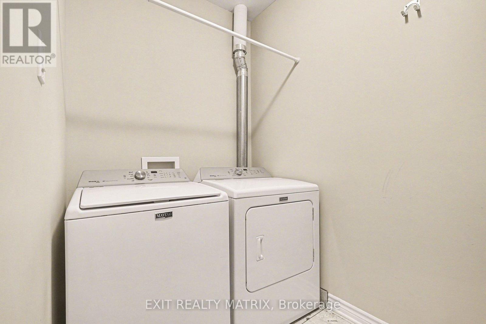 305 - 300 Solstice Crescent