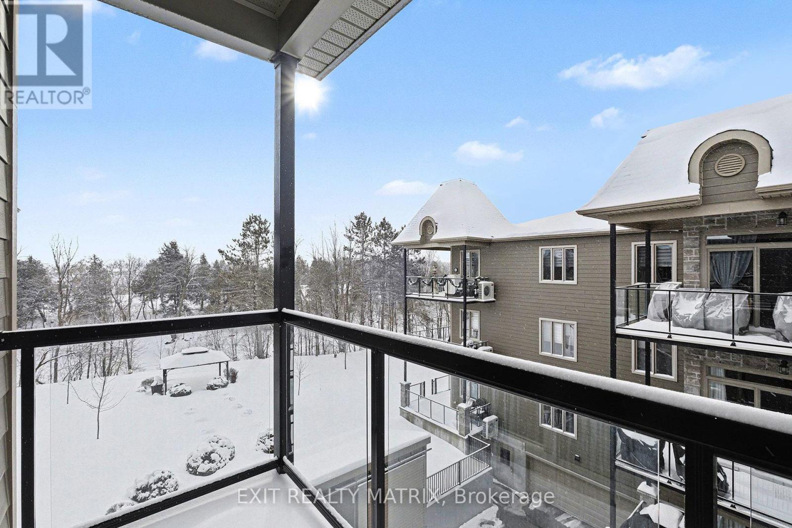 305 - 300 Solstice Crescent