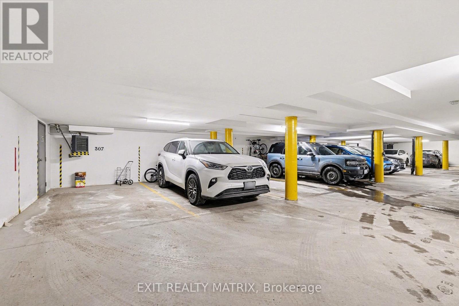 305 - 300 Solstice Crescent