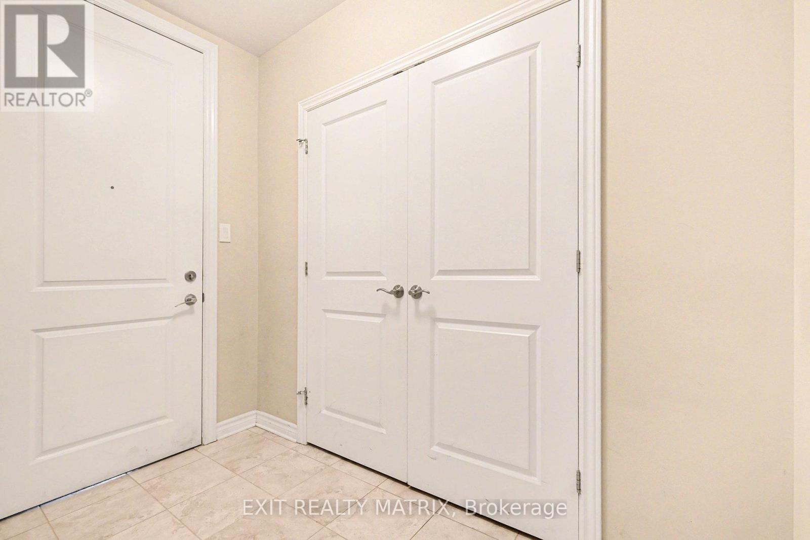 305 - 300 Solstice Crescent