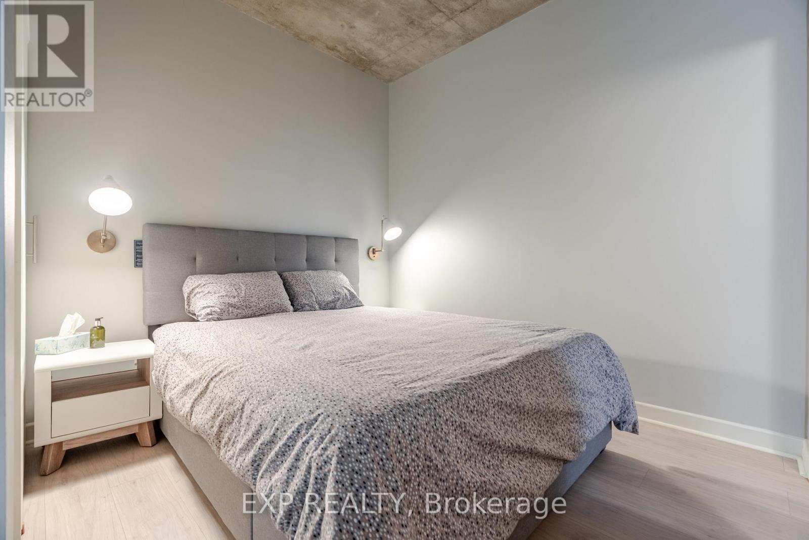 907 - 179 George Street