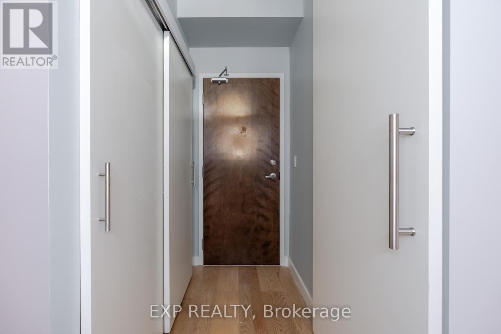 907 - 179 George Street