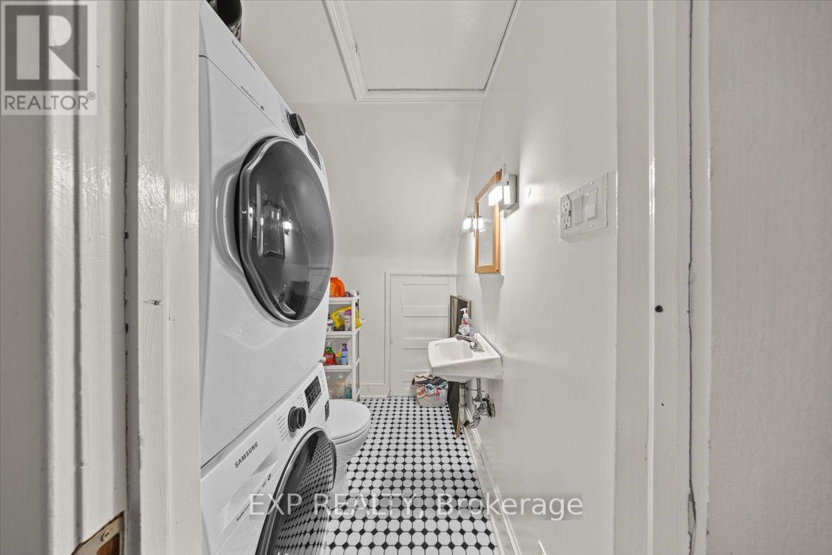 494 Wentworth Avenue