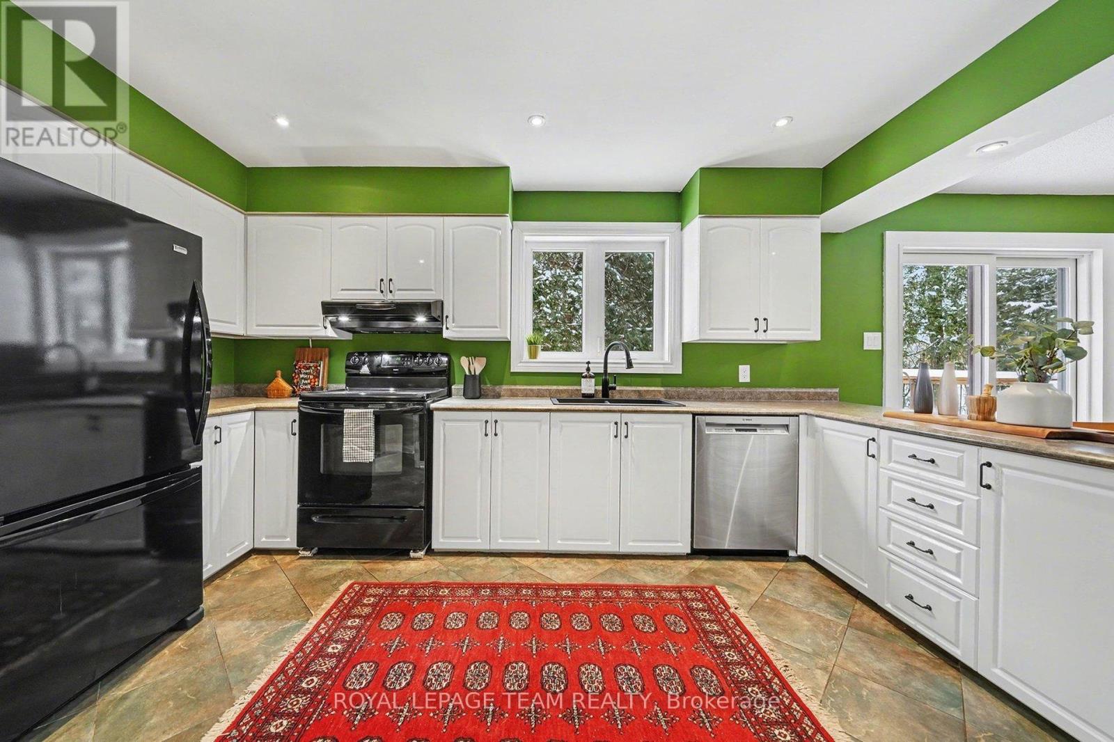 2249 Mcgovern Road W