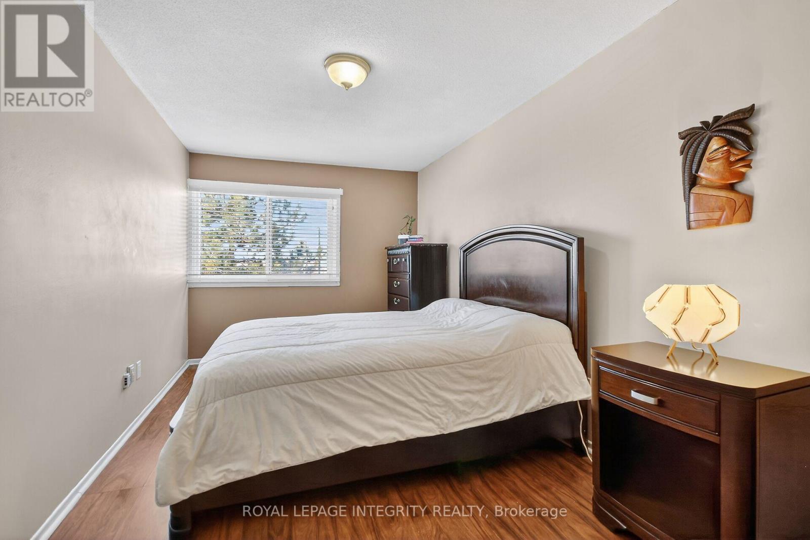 13 - 2415 Southvale Crescent