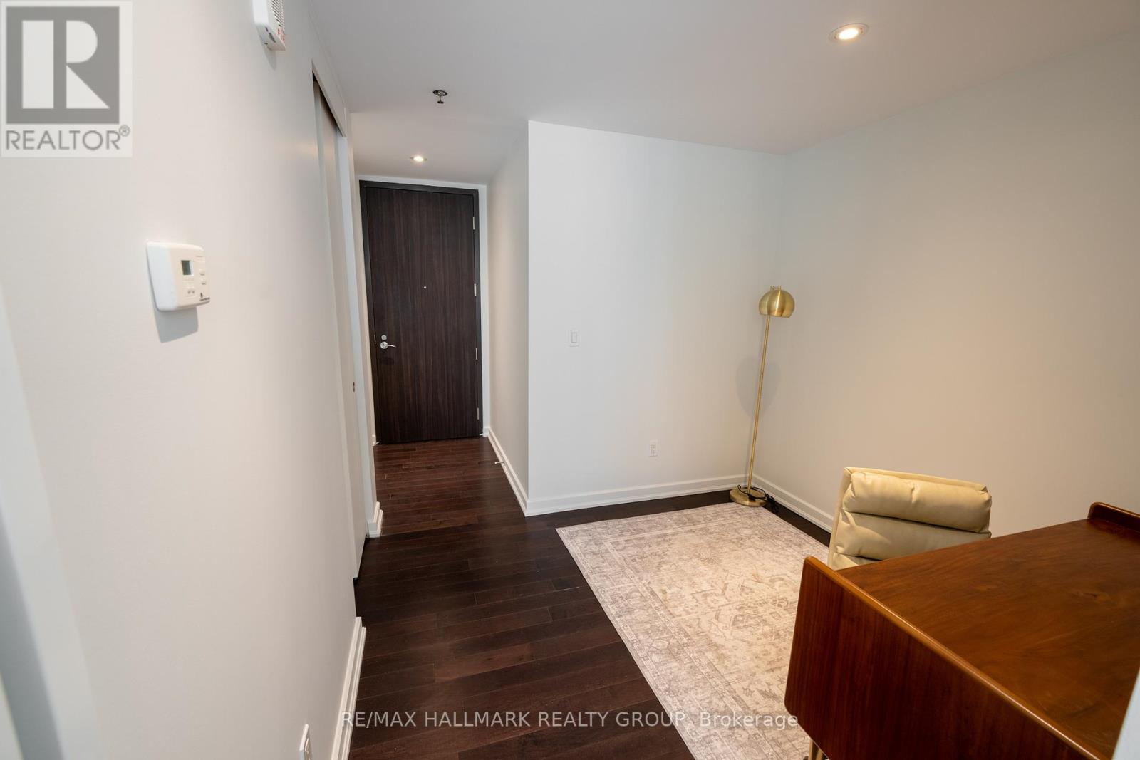 1502 - 300 Lisgar Street