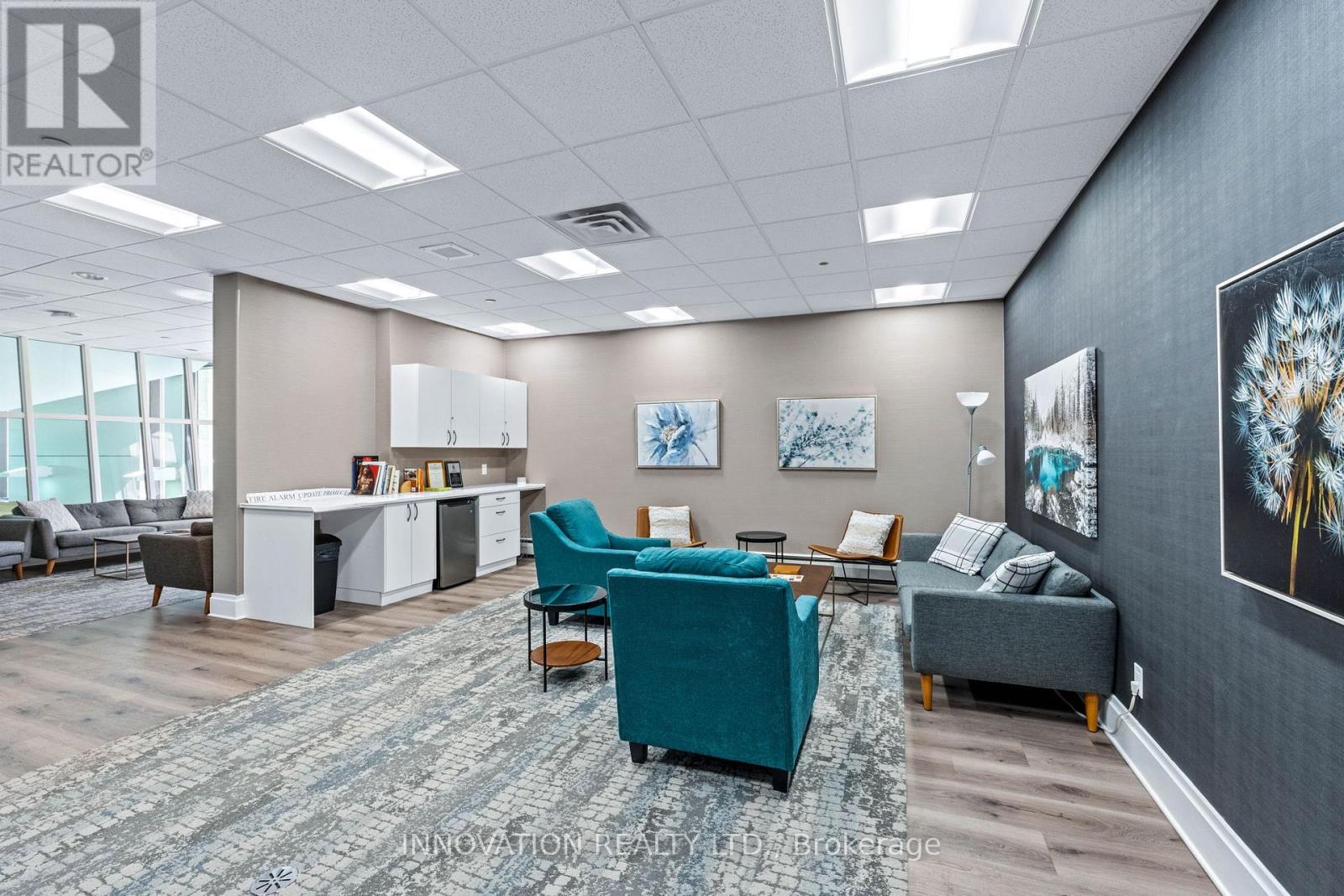 1905 - 1171 Ambleside Drive