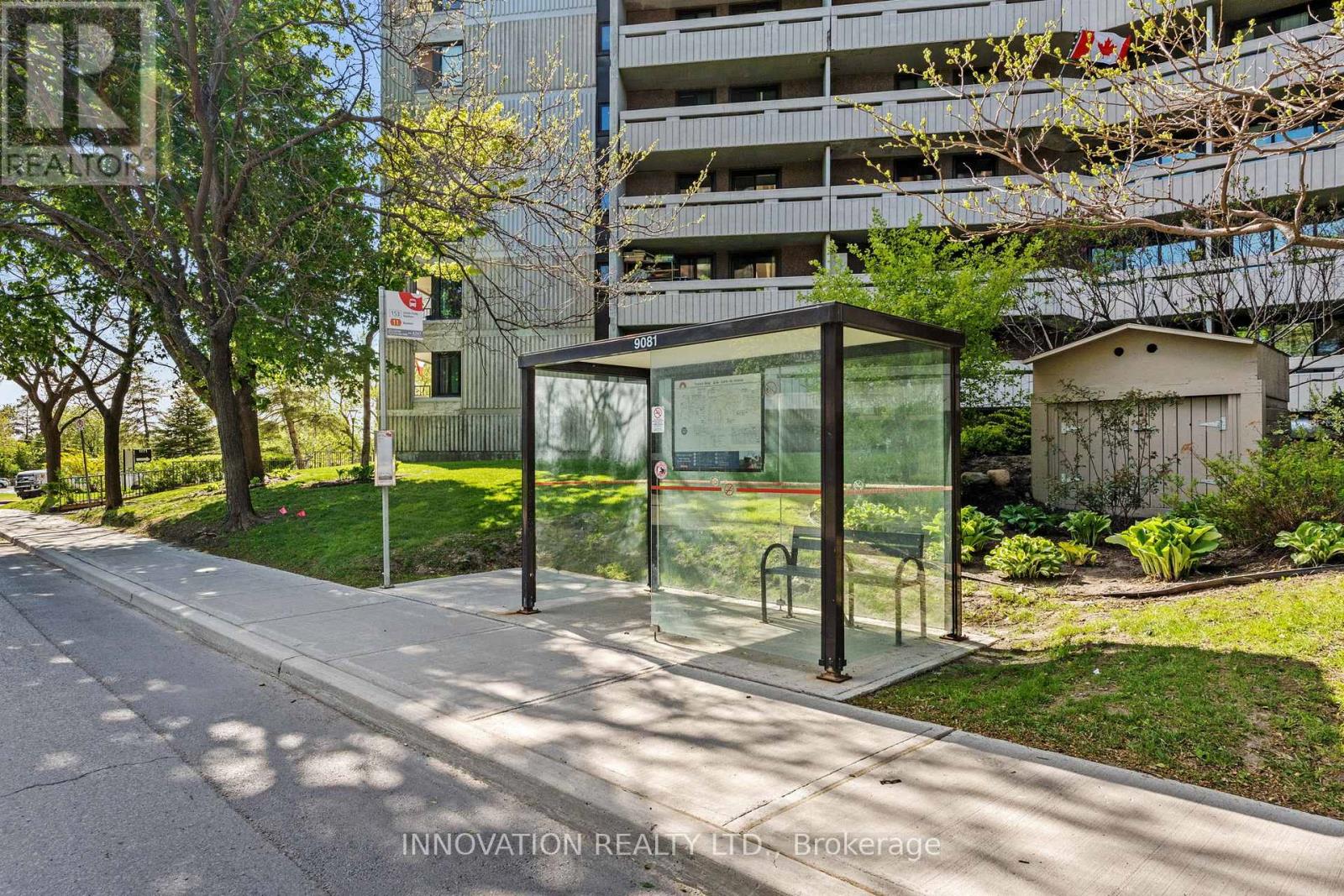 1905 - 1171 Ambleside Drive