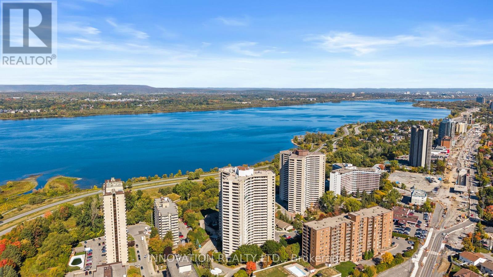 1905 - 1171 Ambleside Drive