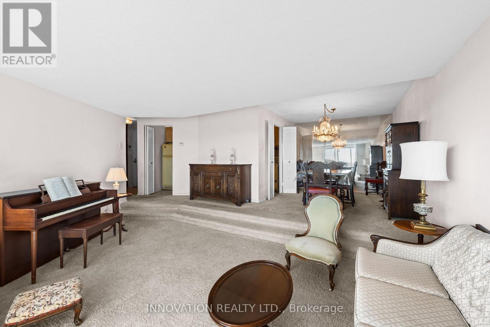 1905 - 1171 Ambleside Drive