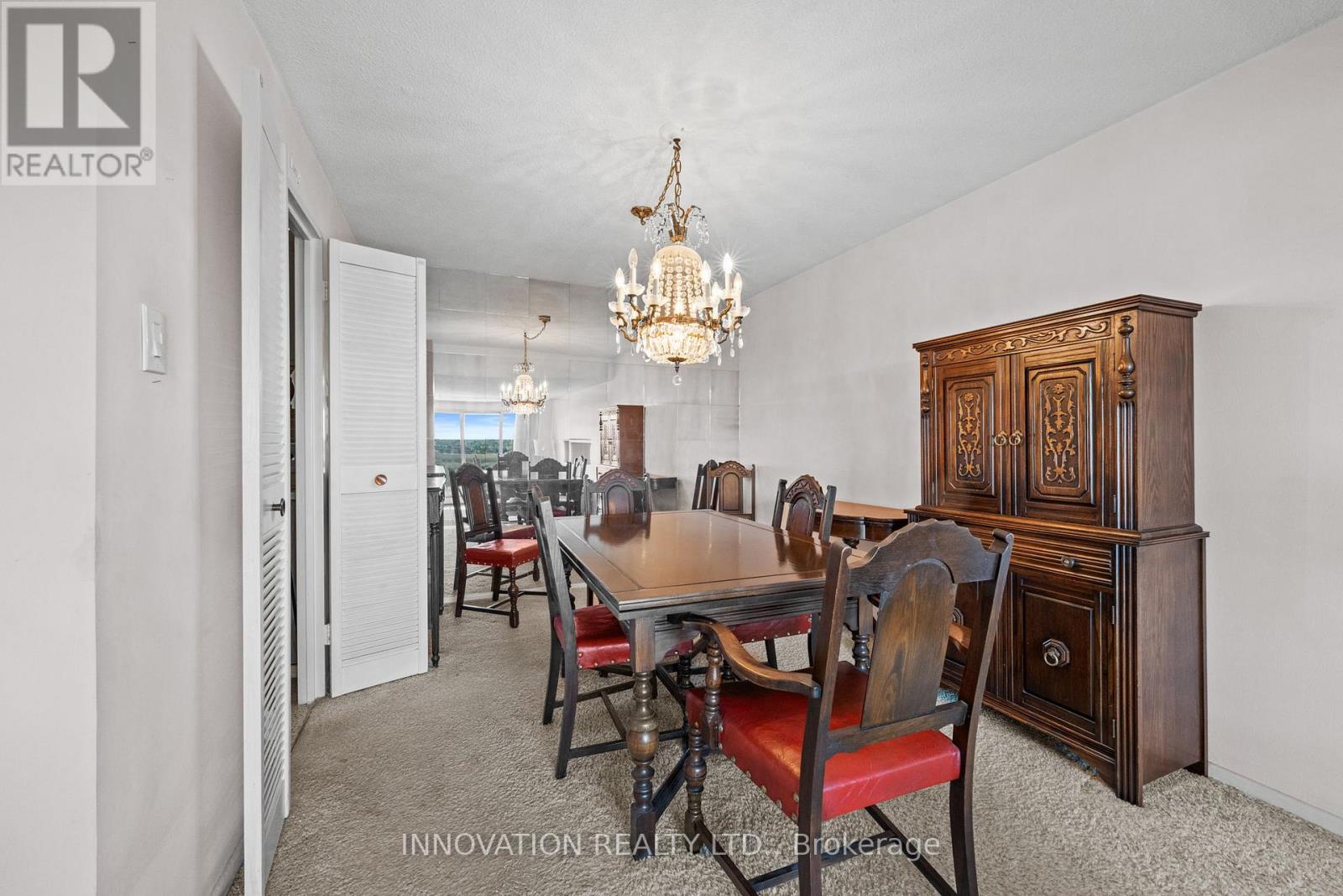 1905 - 1171 Ambleside Drive