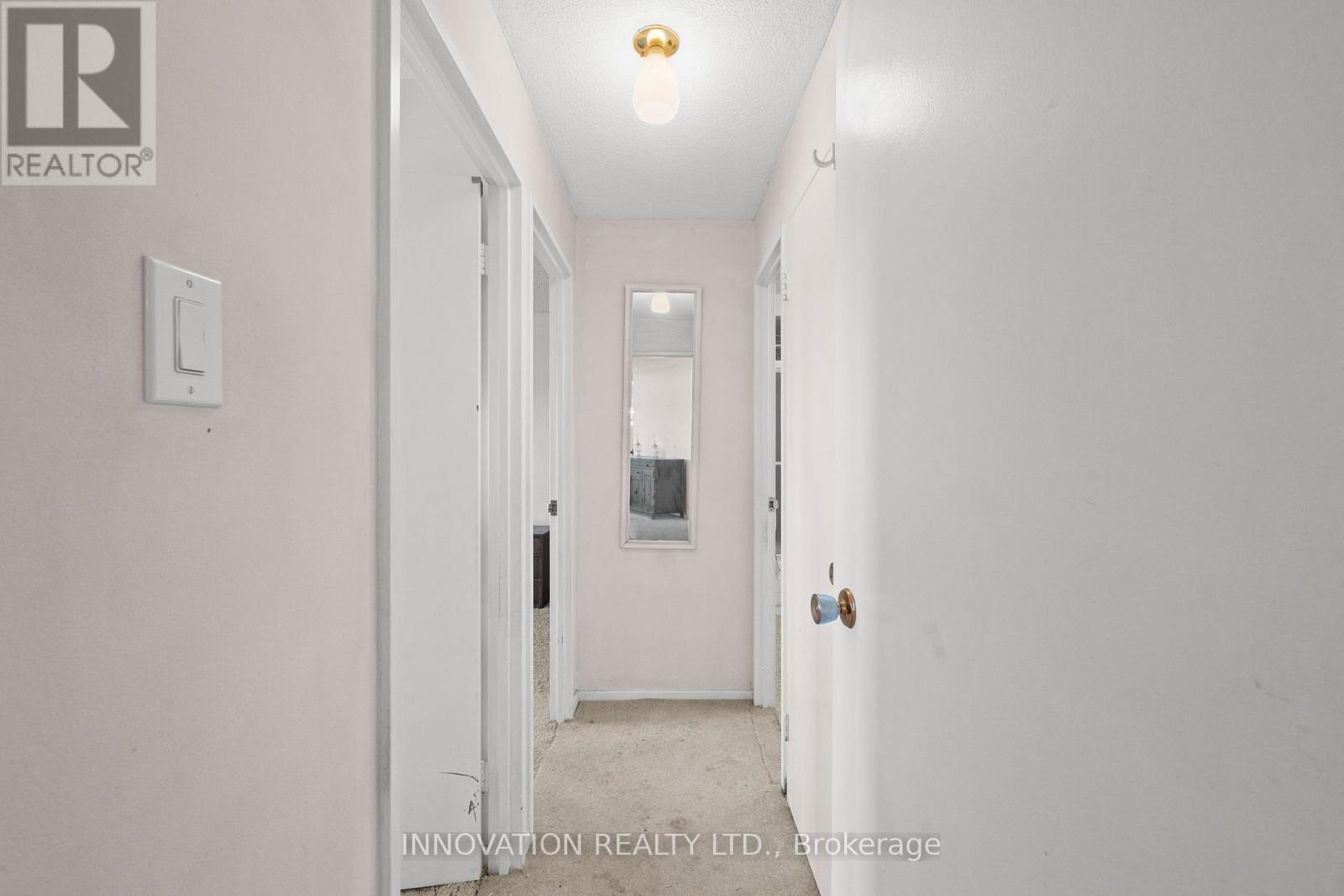 1905 - 1171 Ambleside Drive