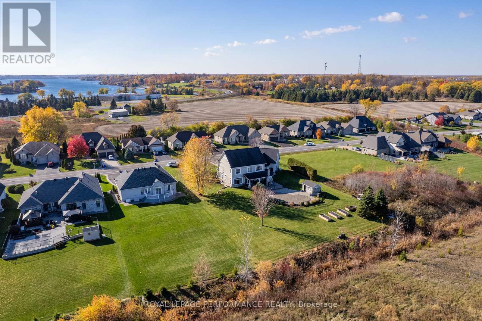 6721 Yacht Boulevard