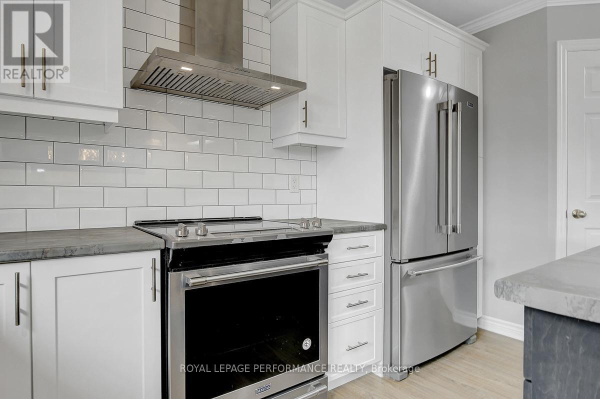 29 Meadowlark Street