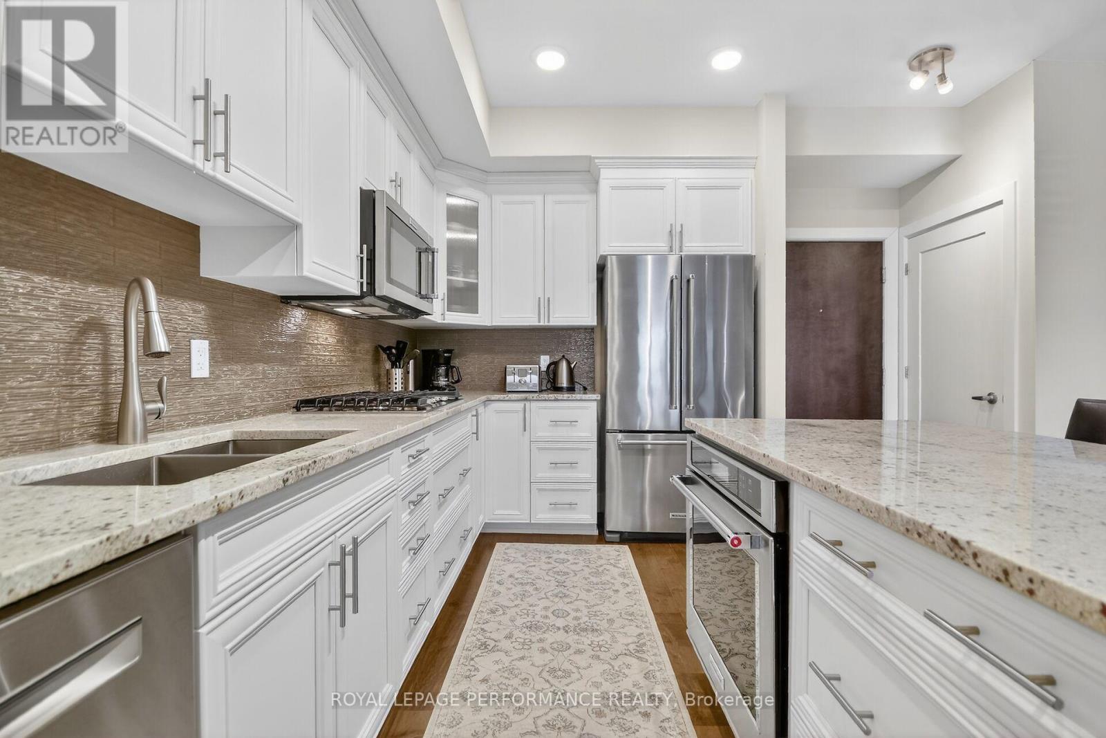 408 - 615 Longfields Drive