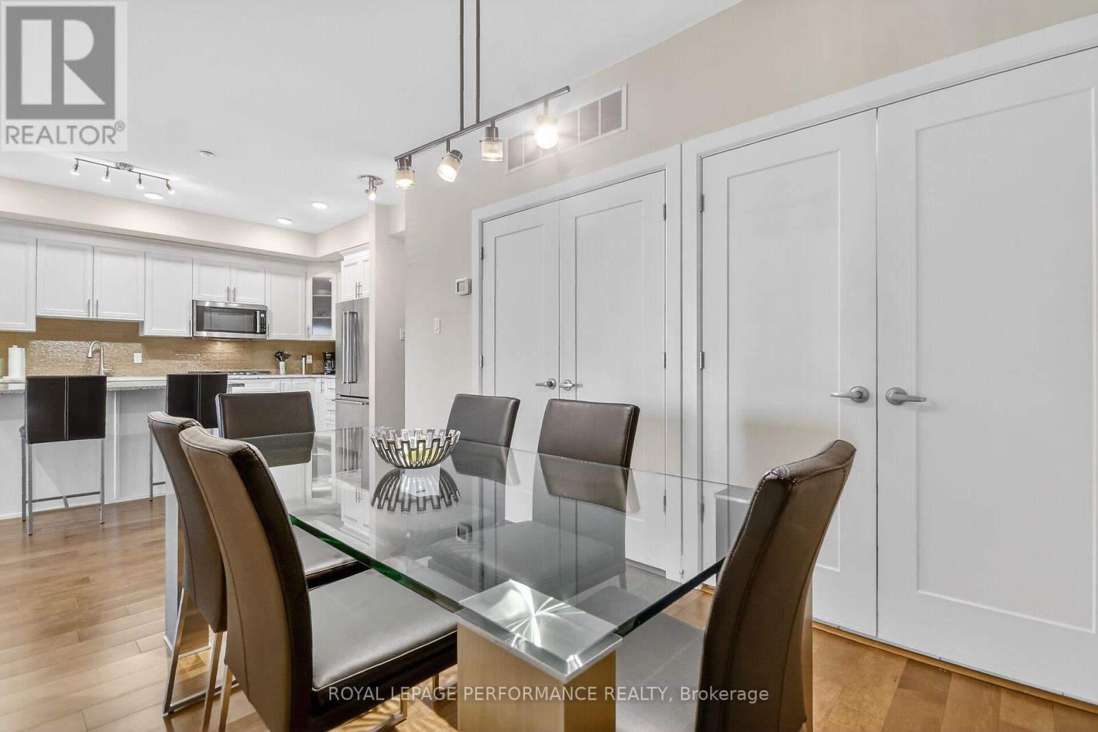 408 - 615 Longfields Drive