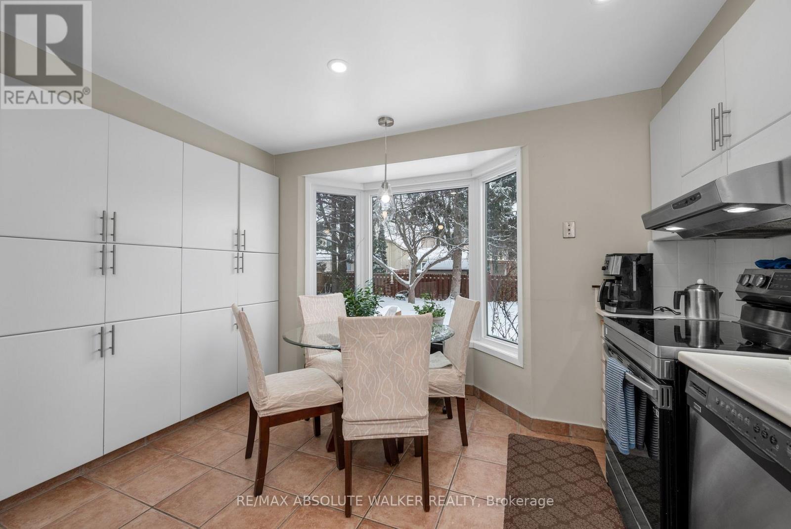 1849 Montereau Avenue