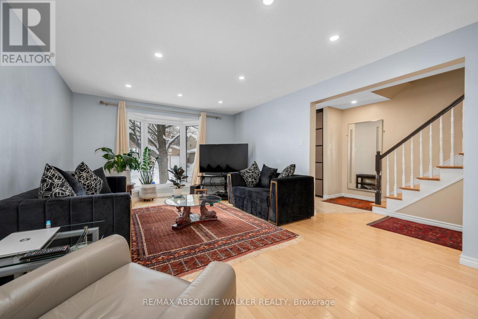 1849 Montereau Avenue