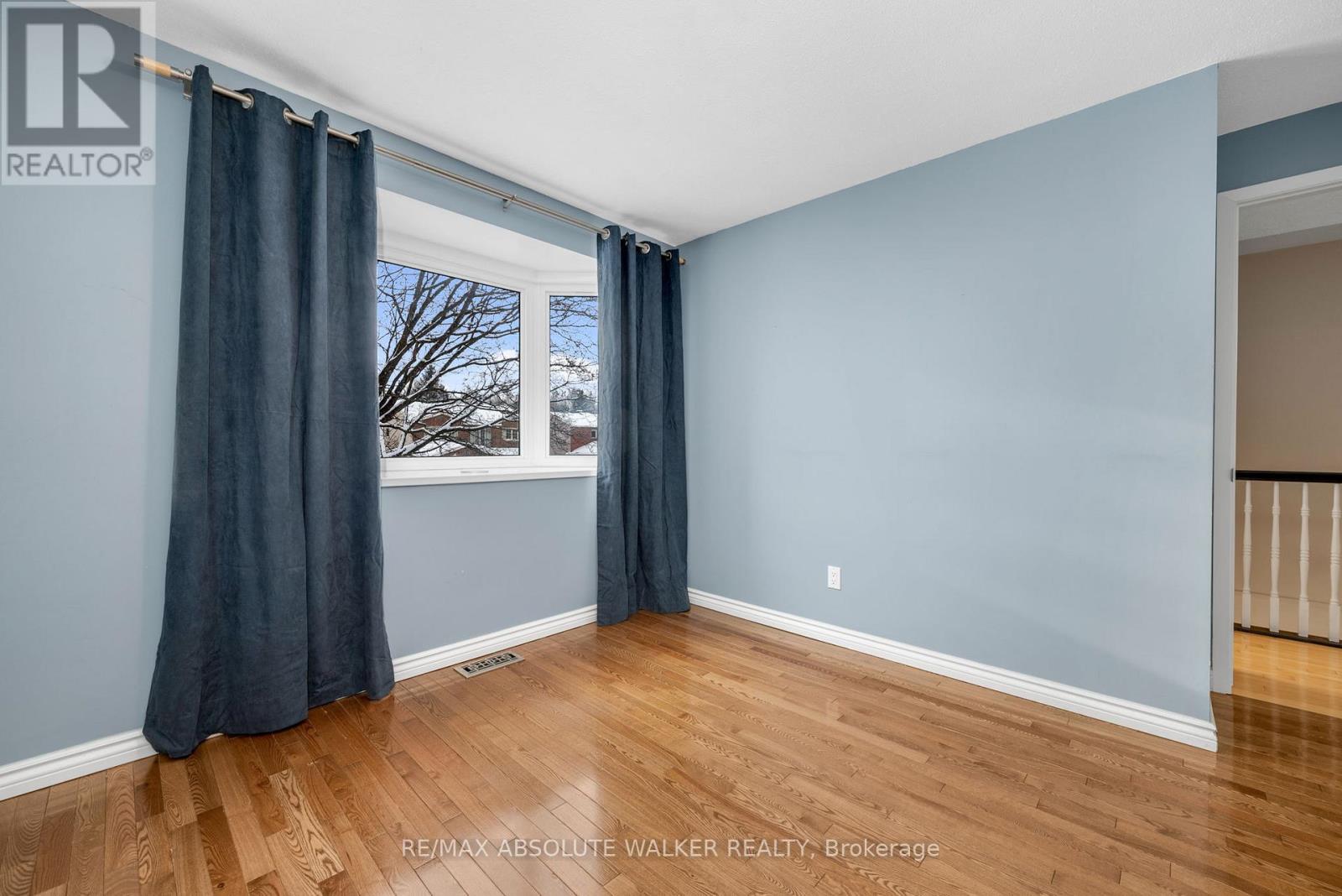 1849 Montereau Avenue