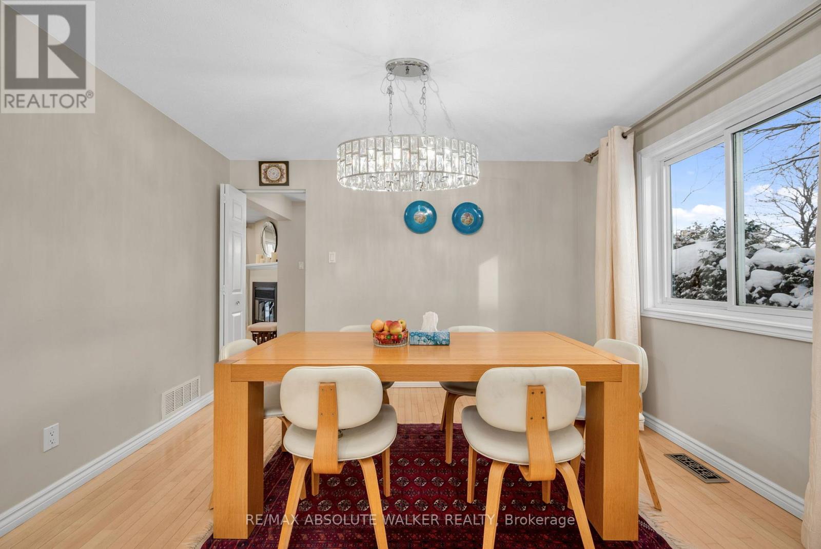 1849 Montereau Avenue