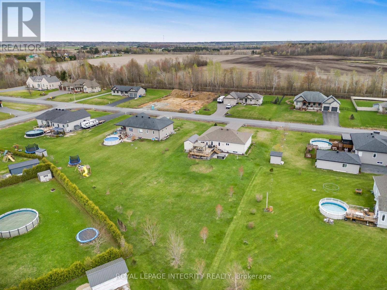 251 Rue Des Violettes Street