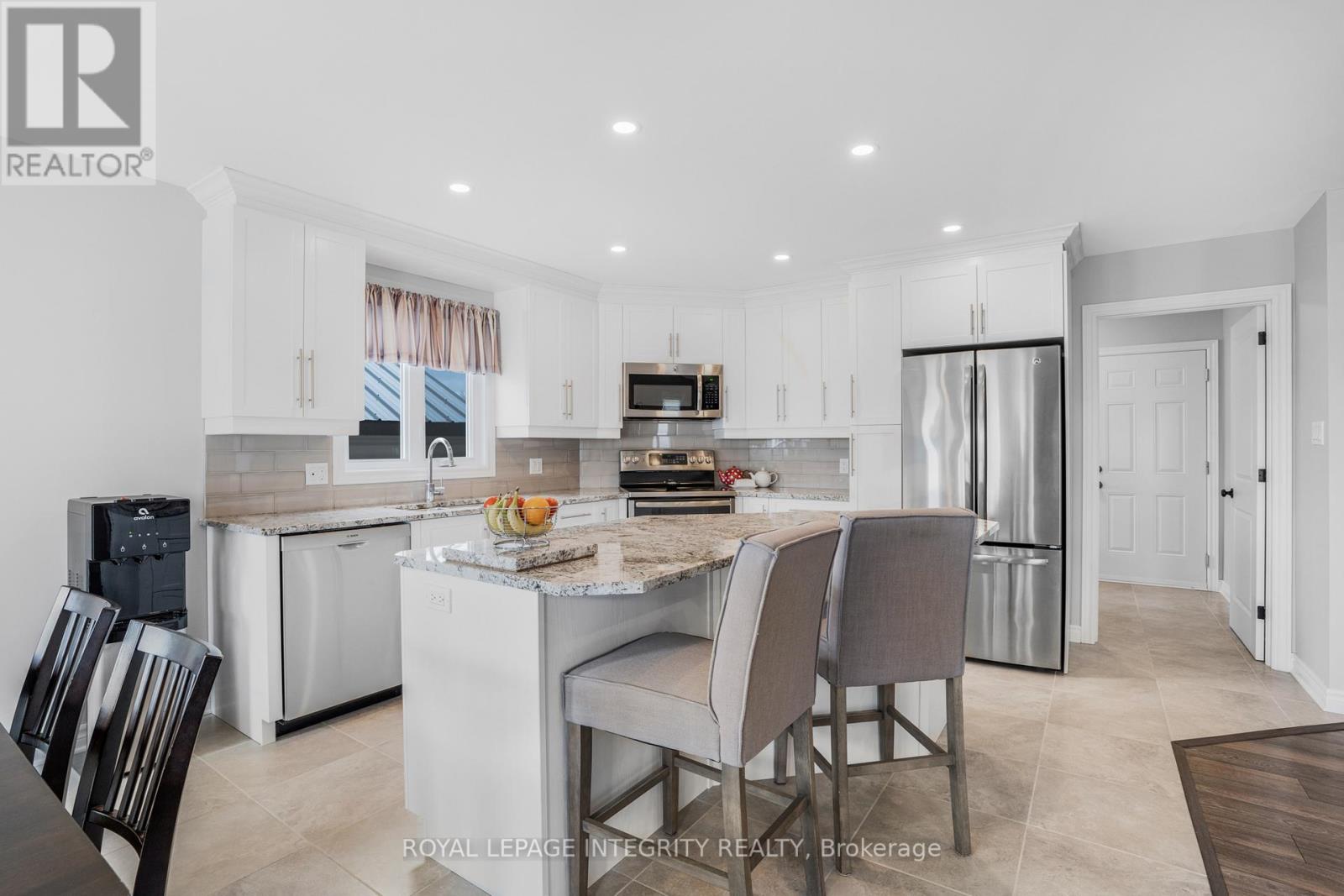 251 Rue Des Violettes Street