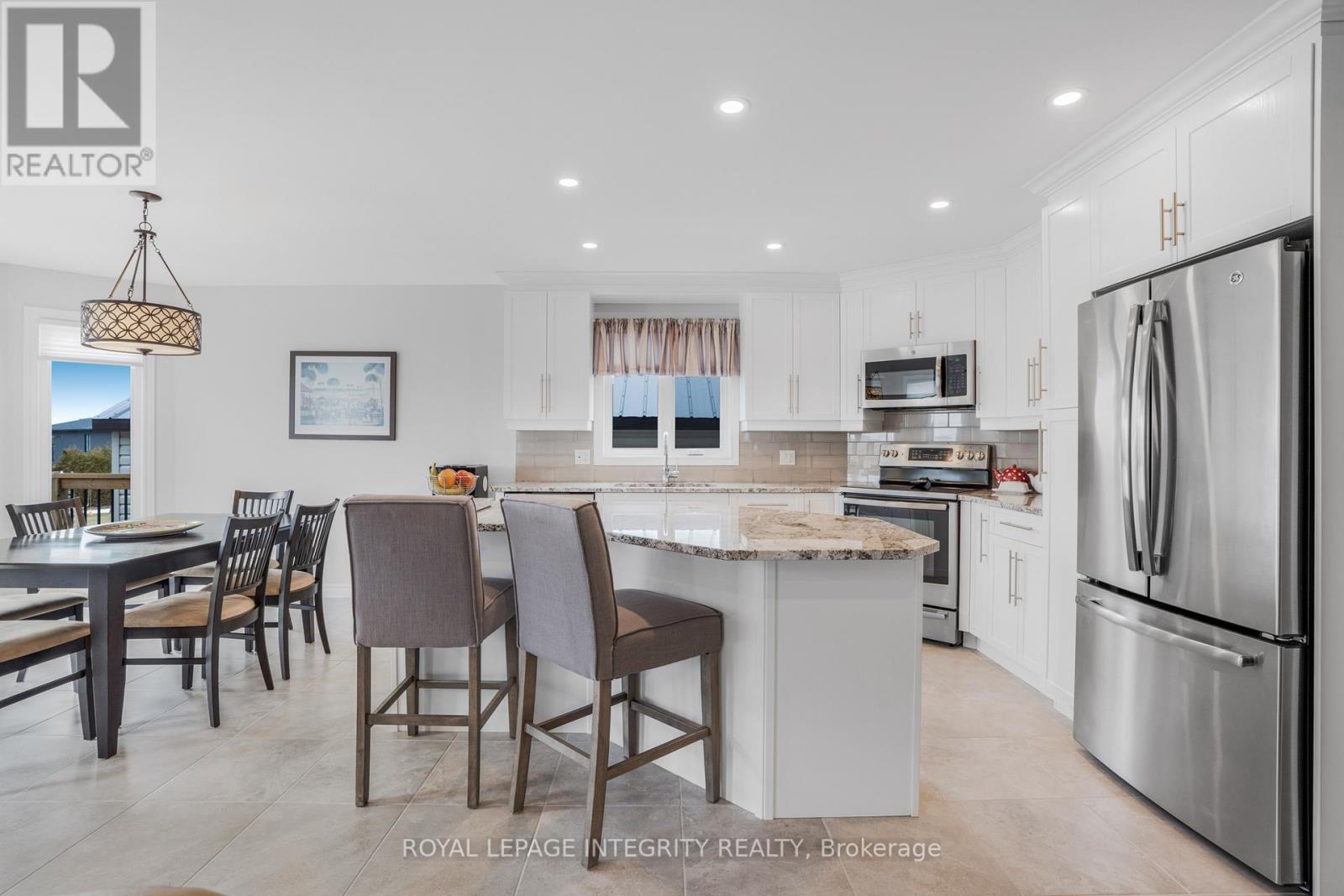 251 Rue Des Violettes Street