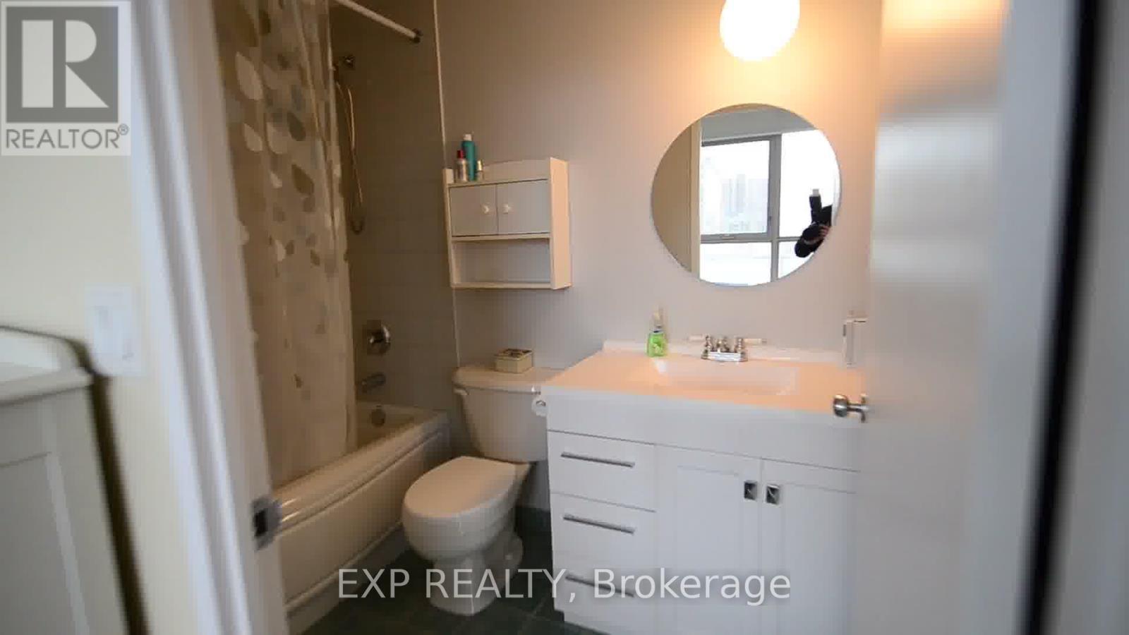 502 - 179 George Street