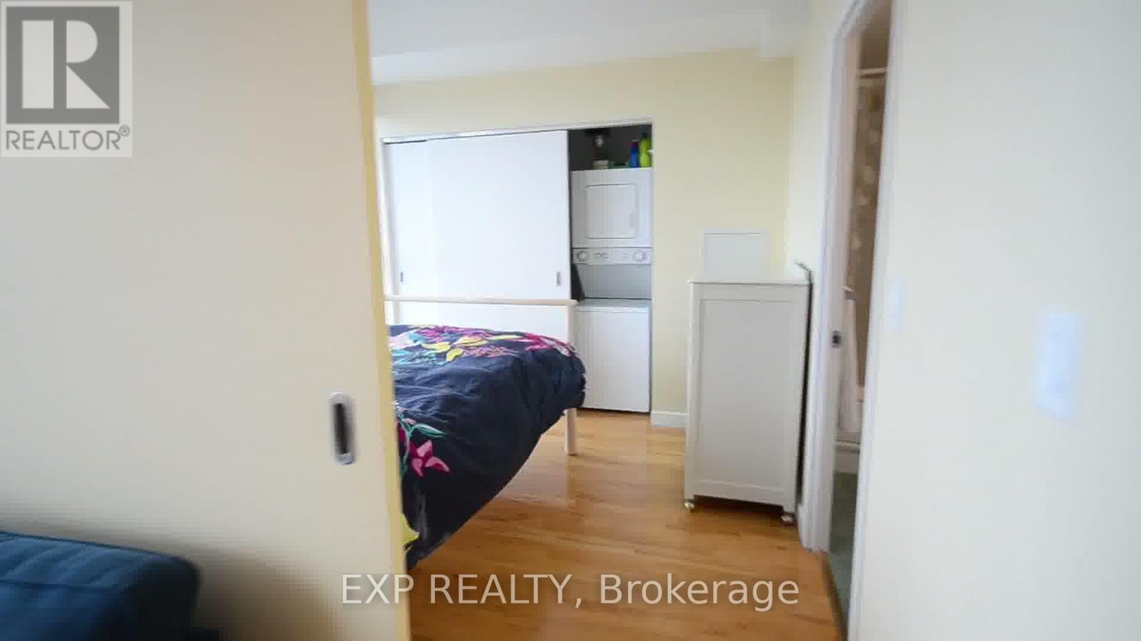 502 - 179 George Street