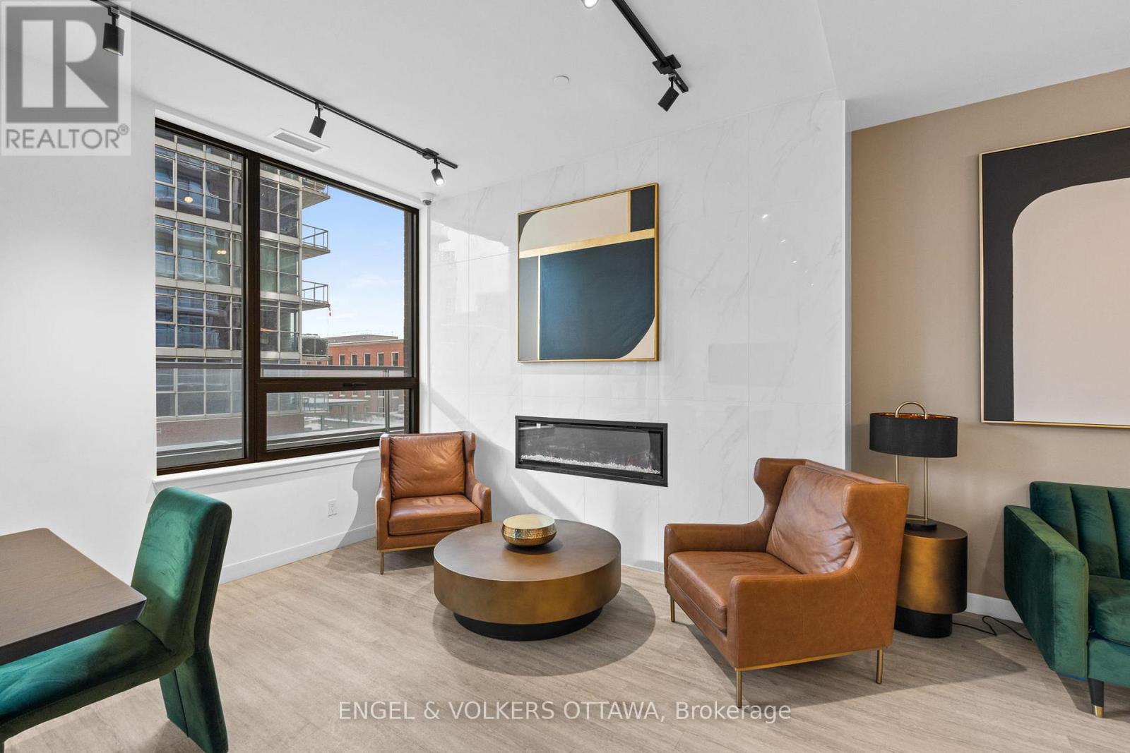 1802 - 180 George Street