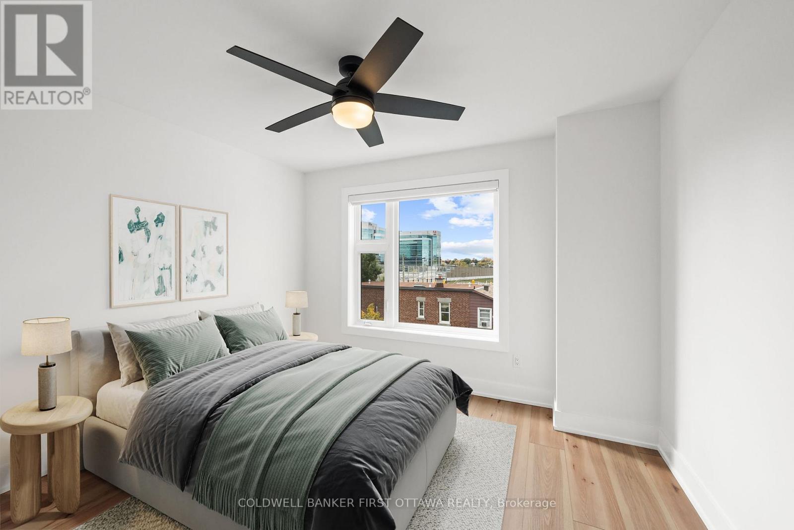 C - 238 Lebreton Street N