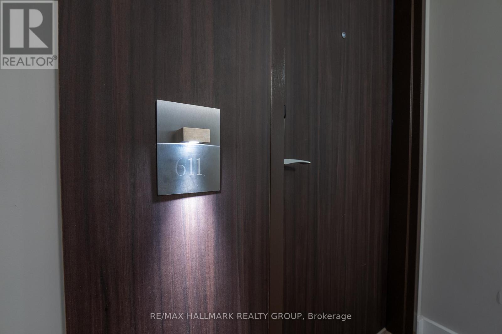 611 - 111 Champagne Avenue