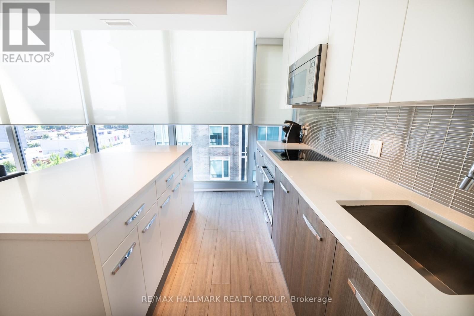 611 - 111 Champagne Avenue