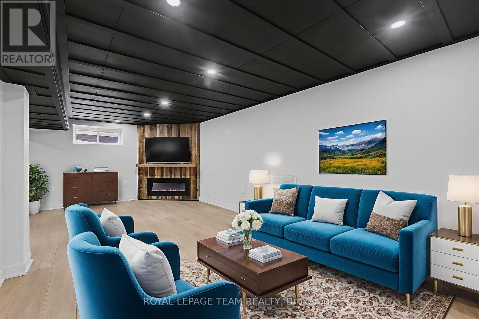 19 Chanonhouse Drive