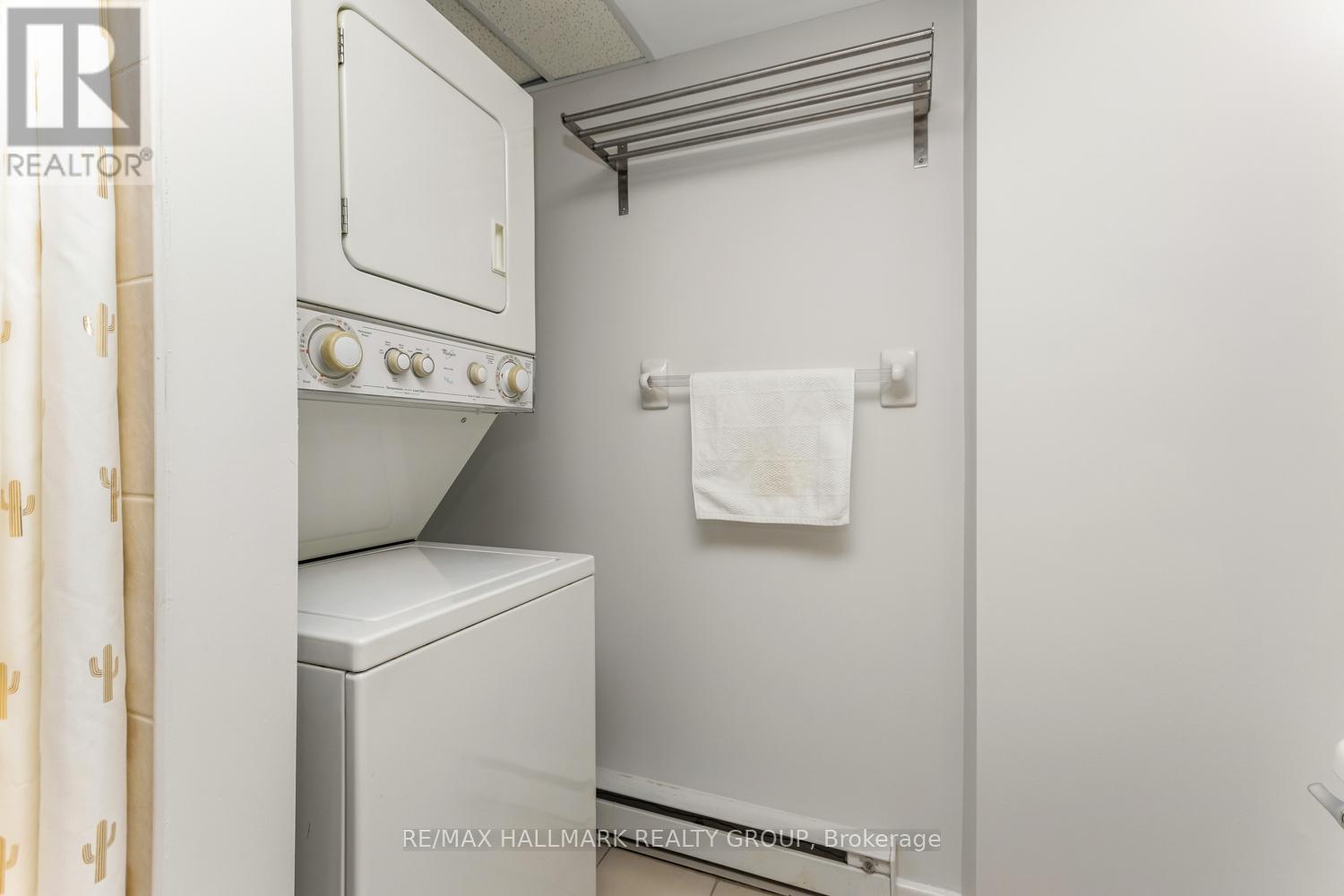 502 - 138 Somerset Street W