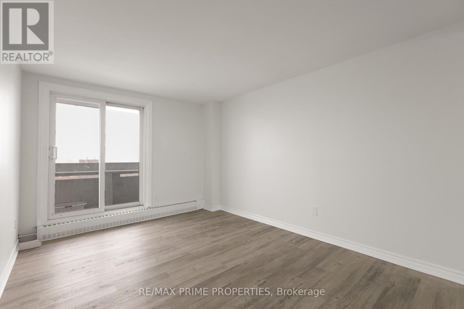 1603 - 1081 Ambleside Drive