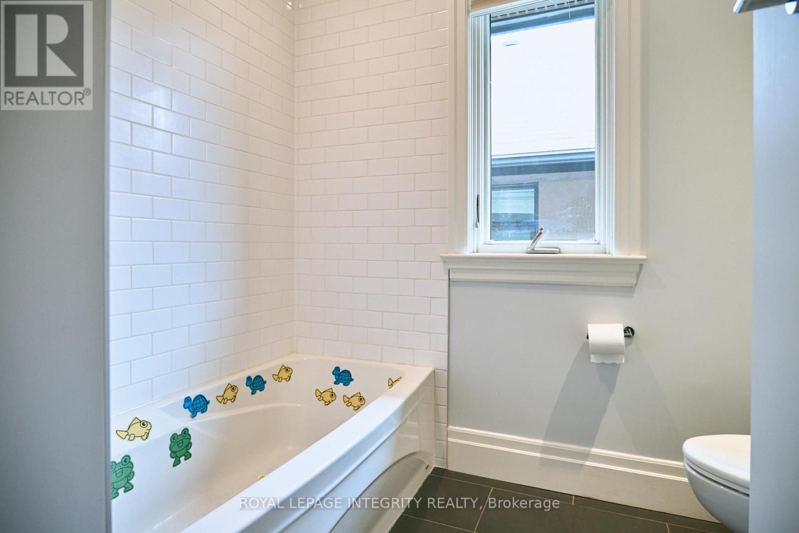 103 Black Maple Private