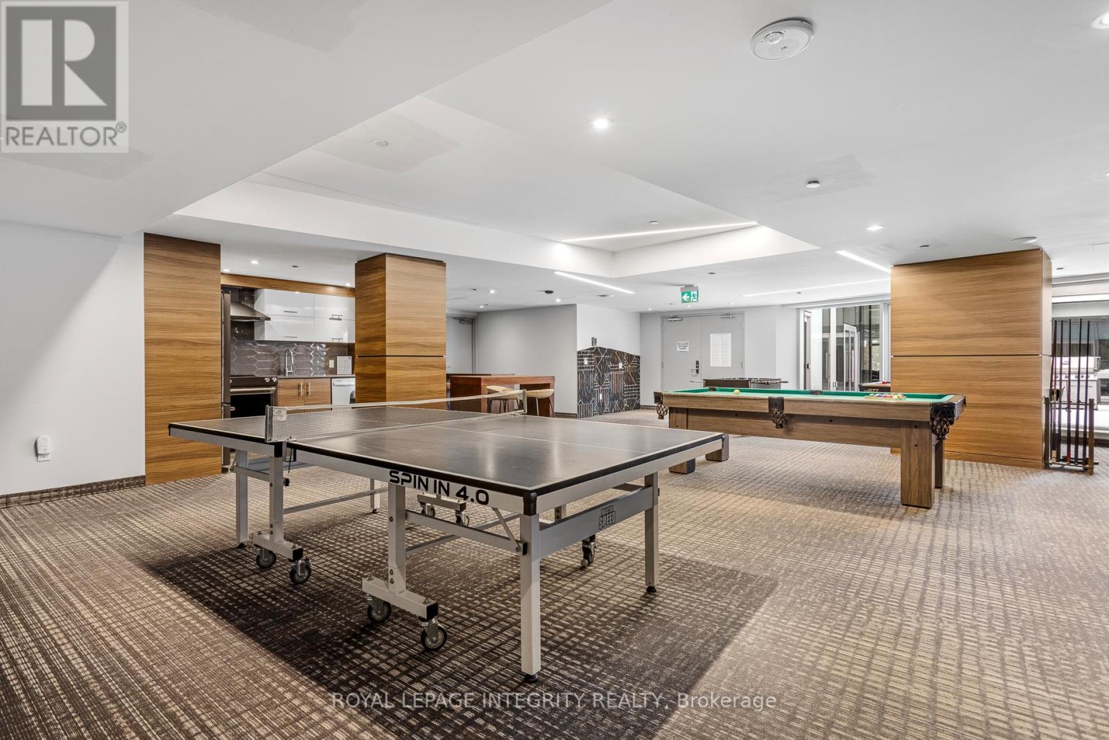 3505 - 805 Carling Avenue