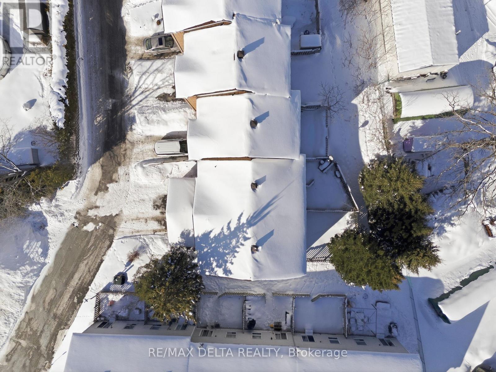 7 - 1948 Riviera Terrace