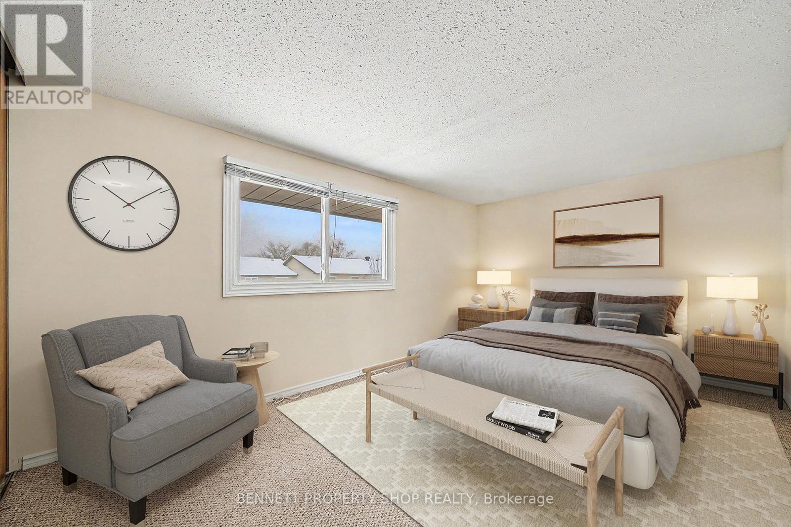 22 - 2570 Southvale Crescent