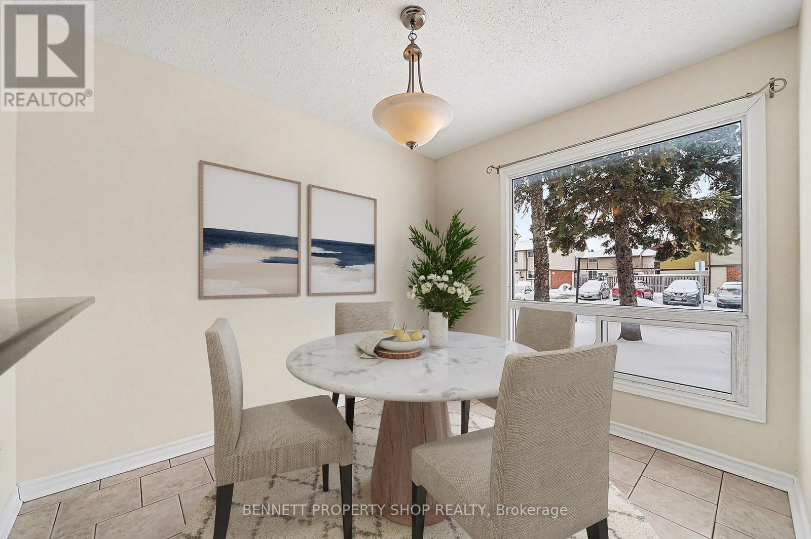 22 - 2570 Southvale Crescent