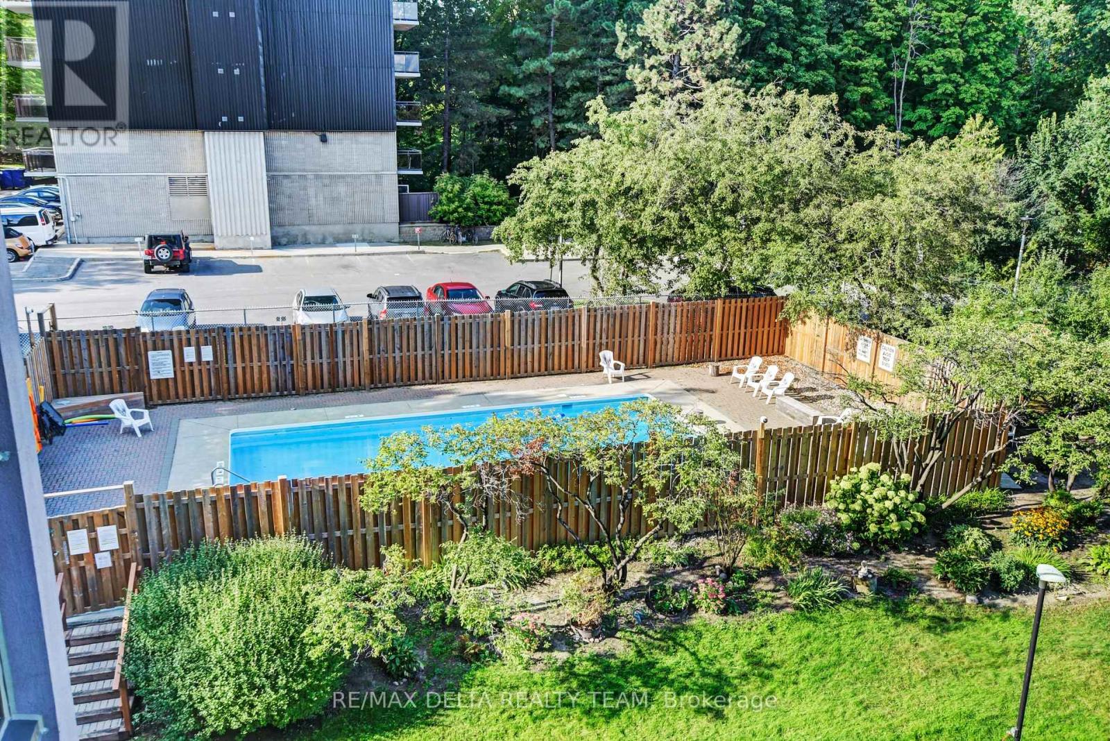 1001 - 555 Brittany Drive