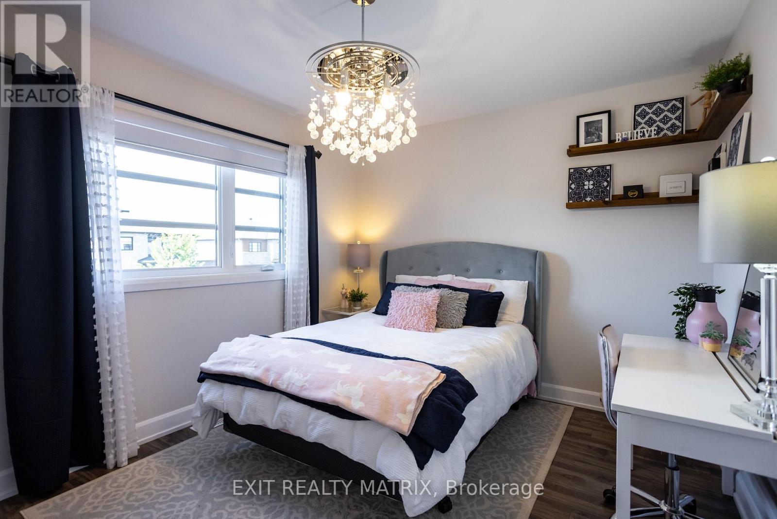 521 Marseille Street