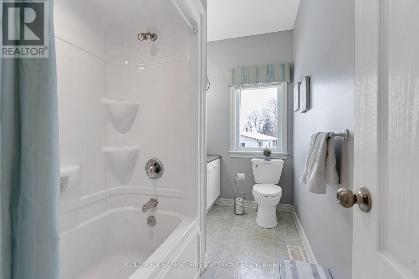 2600 Ramsay Concession 2b