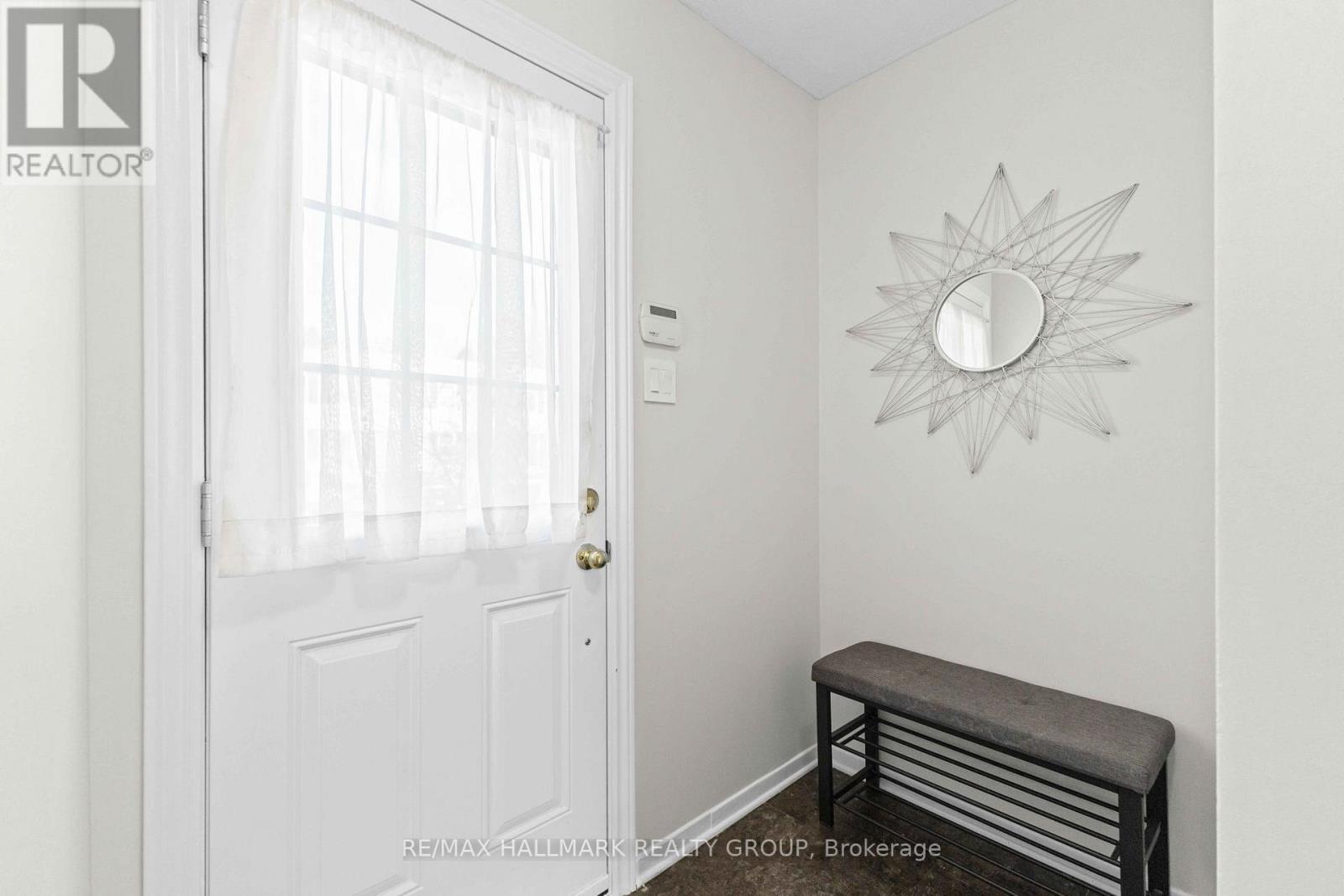 11 - 1160 Shillington Avenue