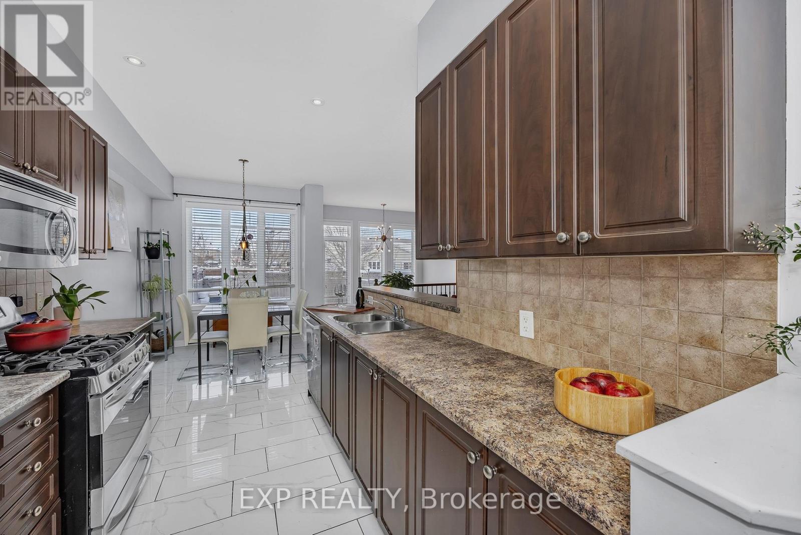 268 Eye Bright Crescent