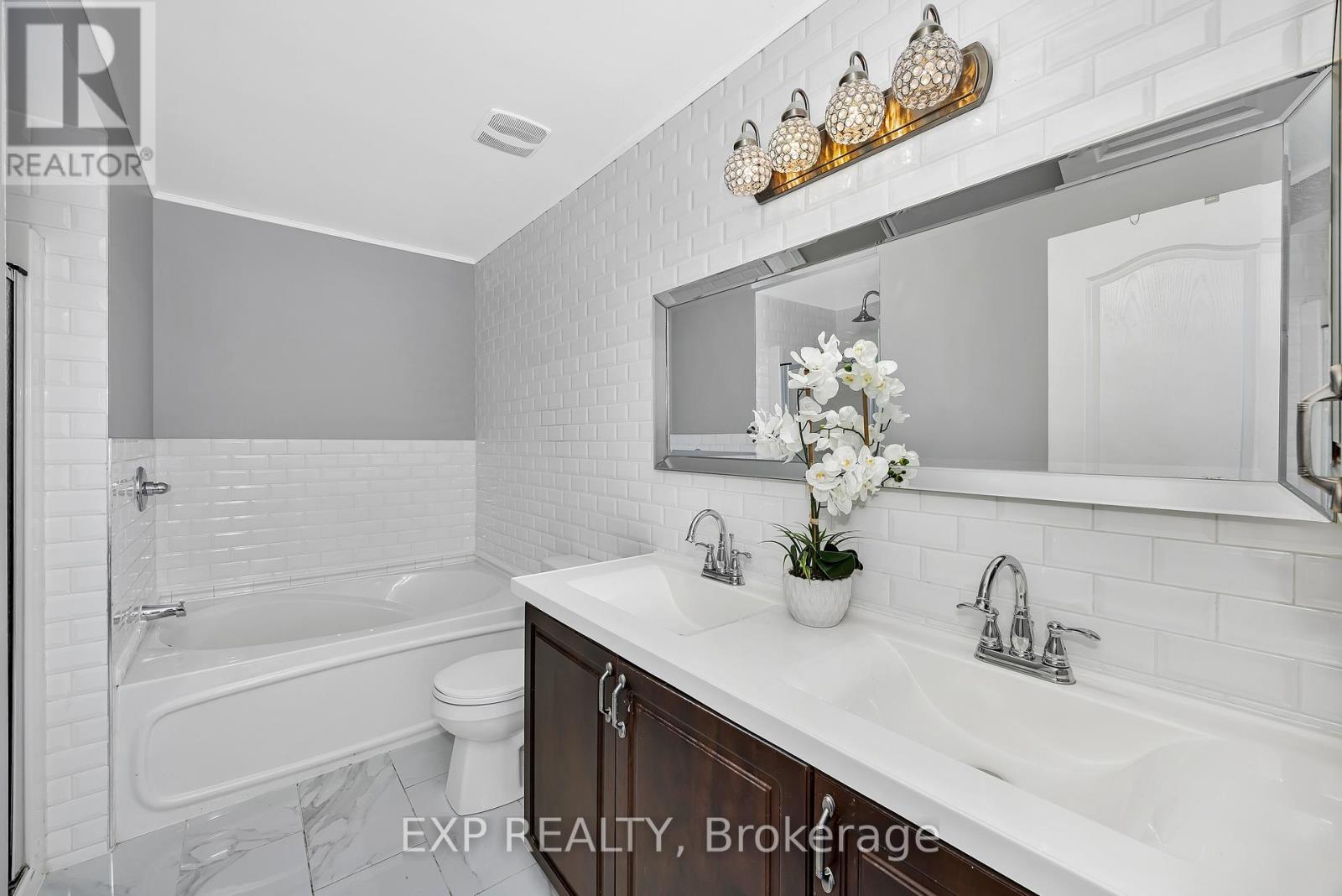 268 Eye Bright Crescent