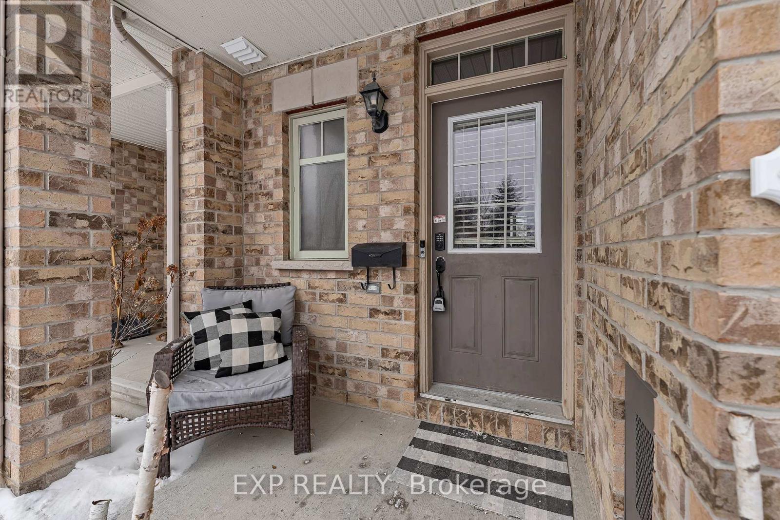 268 Eye Bright Crescent